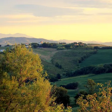 Casa Monteluro - Bed & Breakfast Tavullia