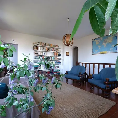 Casa Monteluro - Alojamento de Acomodação e Pequeno-almoço Tavullia