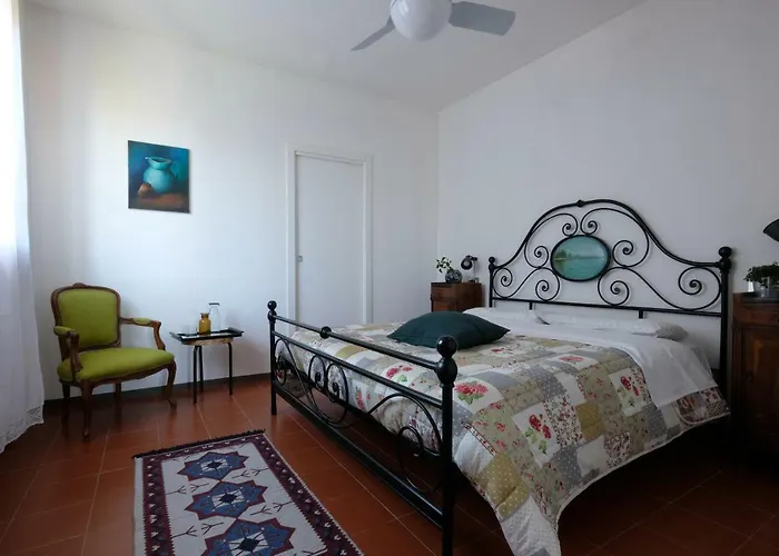 Oda ve Kahvaltı Casa Monteluro - Tavullia