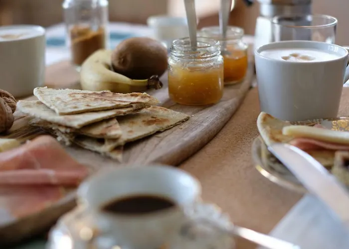 Oda ve Kahvaltı Casa Monteluro - Tavullia